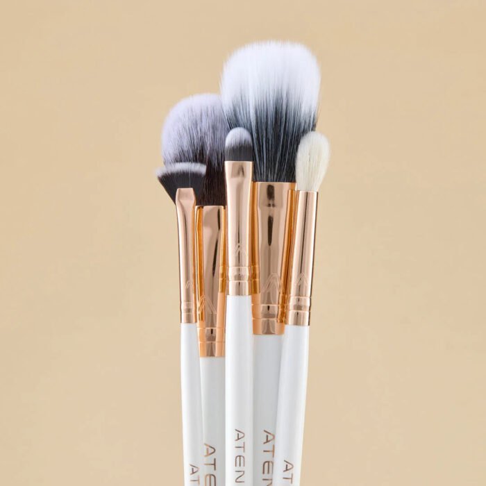 KIT DE BROCHAS FLAWLESS WHITE X 28 - Image 8